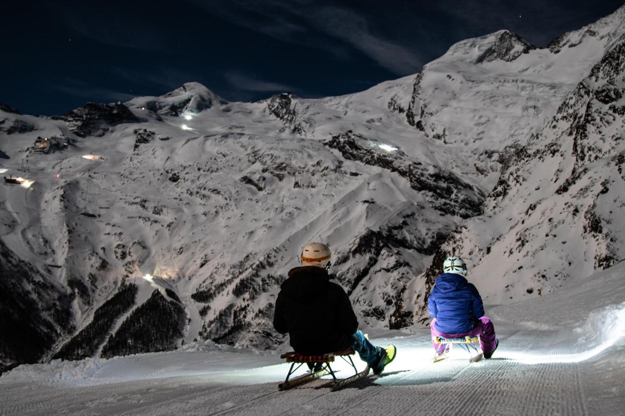 Apartments Auriga Saas Fee Eksteriør billede